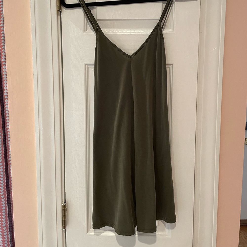 Lulu’s Cross-Back Swing Dress Olive Green Size Small